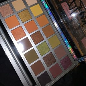 Shade Makeup Palette